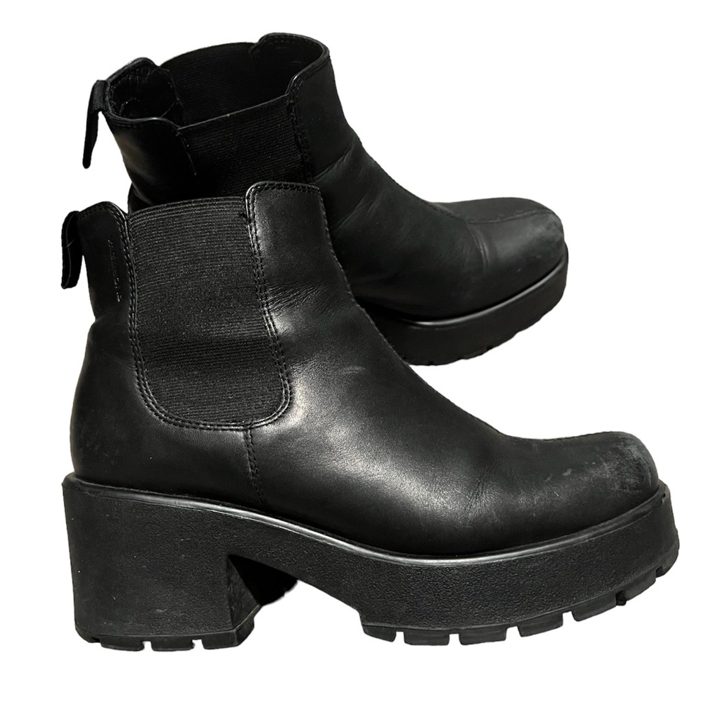 Vagabond Dioon Platform Chelsea Booties